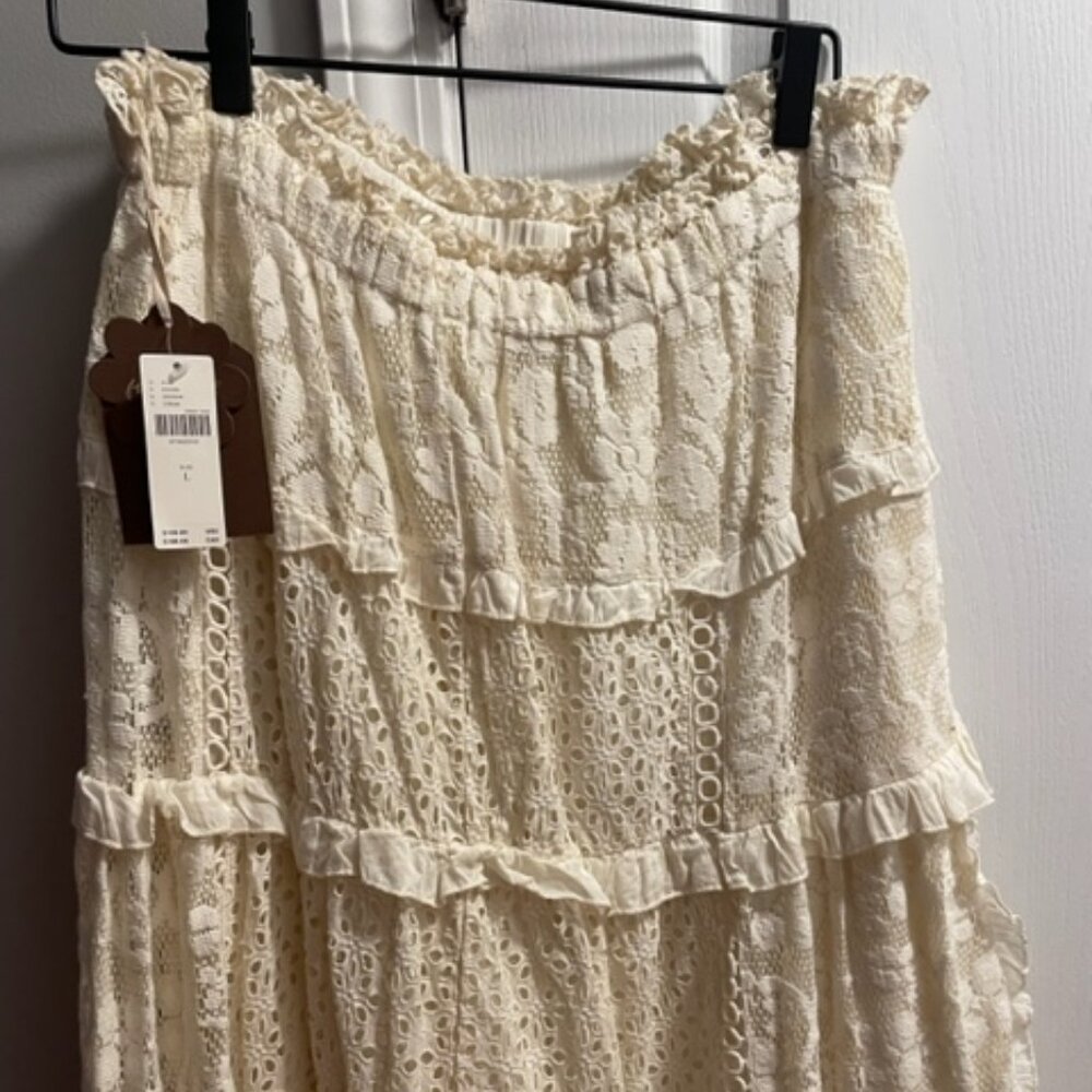 Beige Lace Maxi skirt from Anthropologie with tags